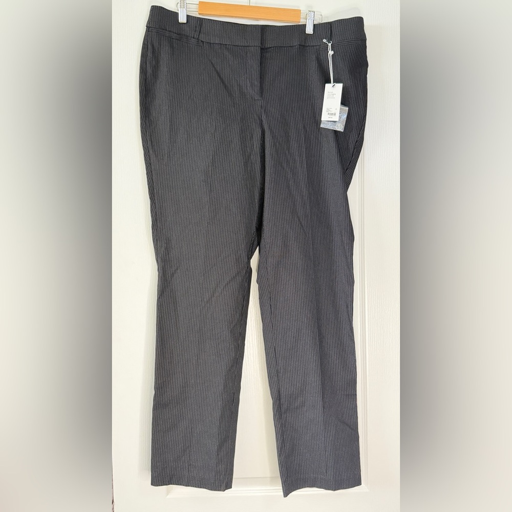 Lane Bryant Black Straight Leg Dress Pants, Size 18